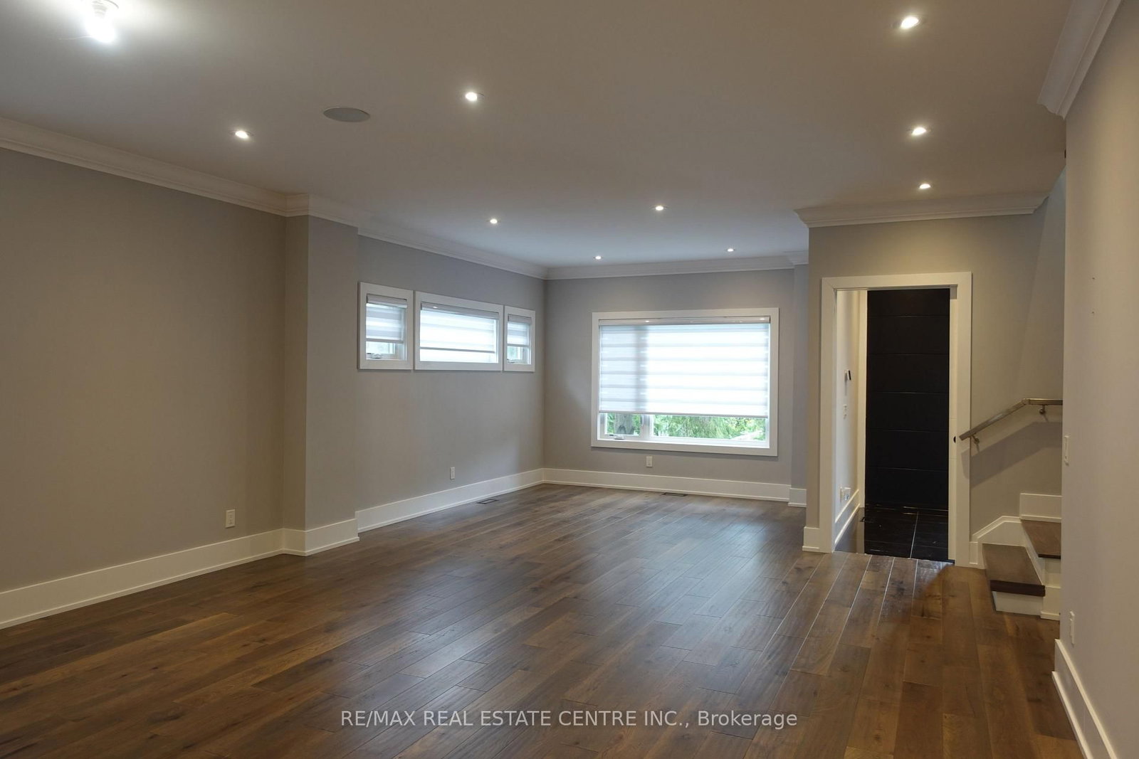 2140 Willard Avenue • Innisfil, ON photo 4