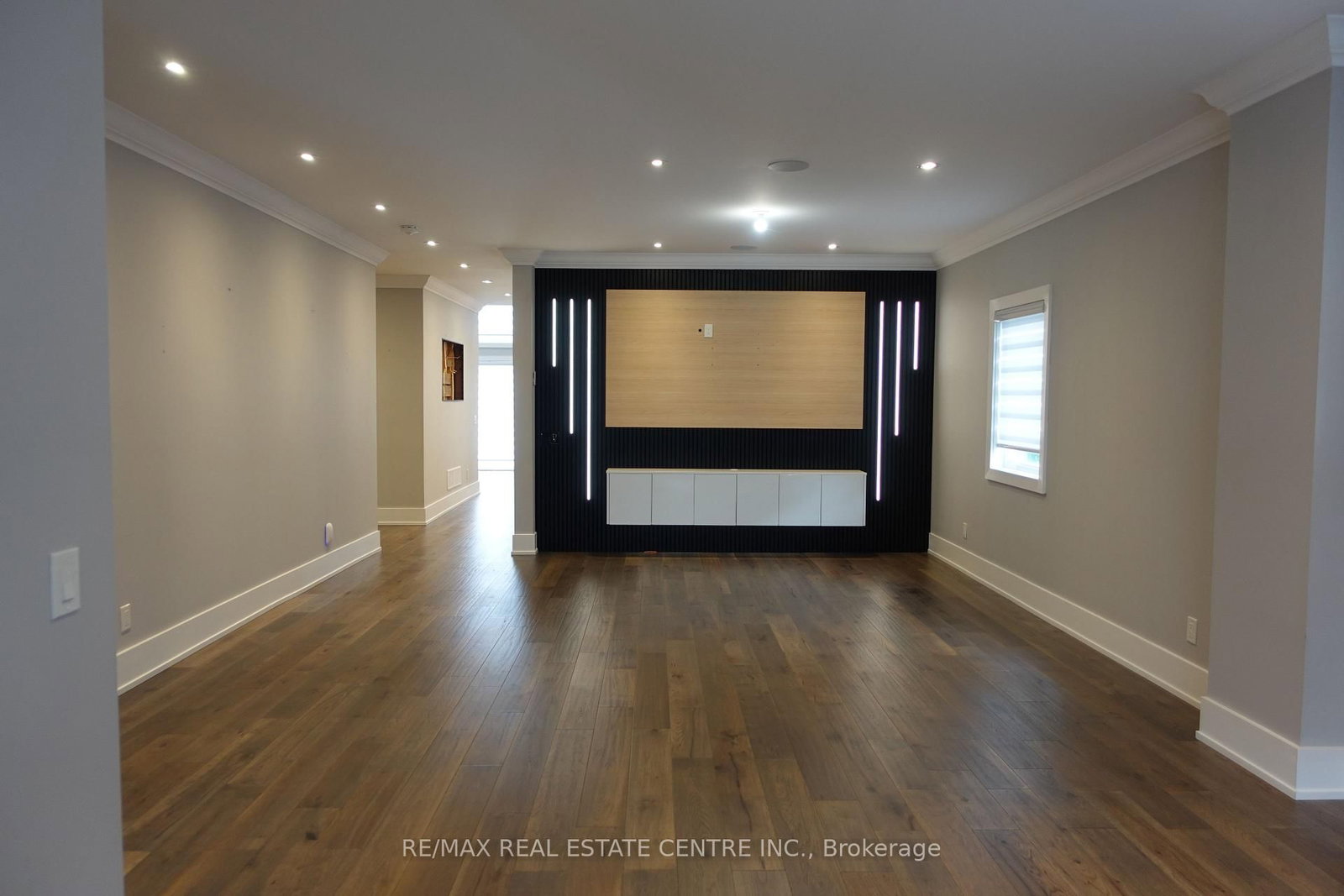 2140 Willard Avenue • Innisfil, ON photo 5