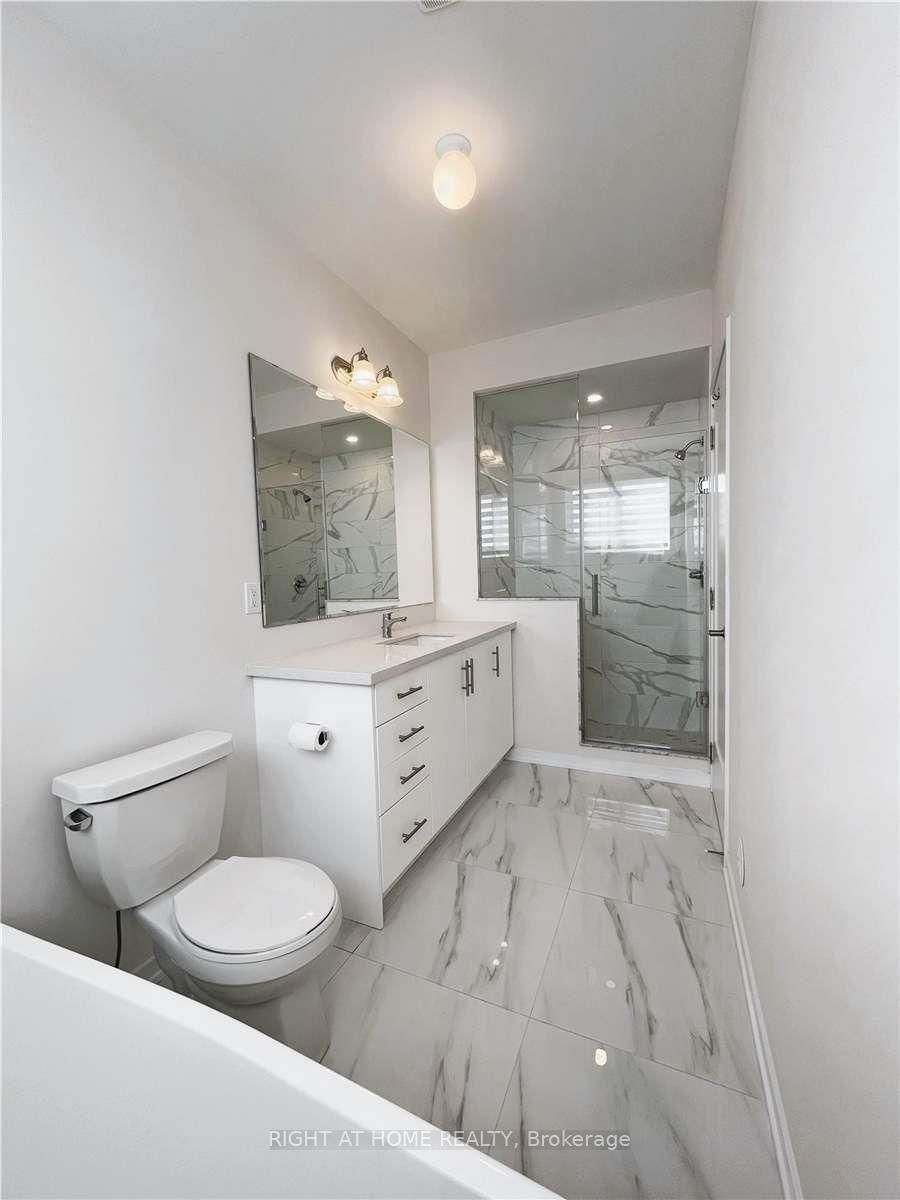 125 Crimson Forest Drive • Vaughan, ON photo 22