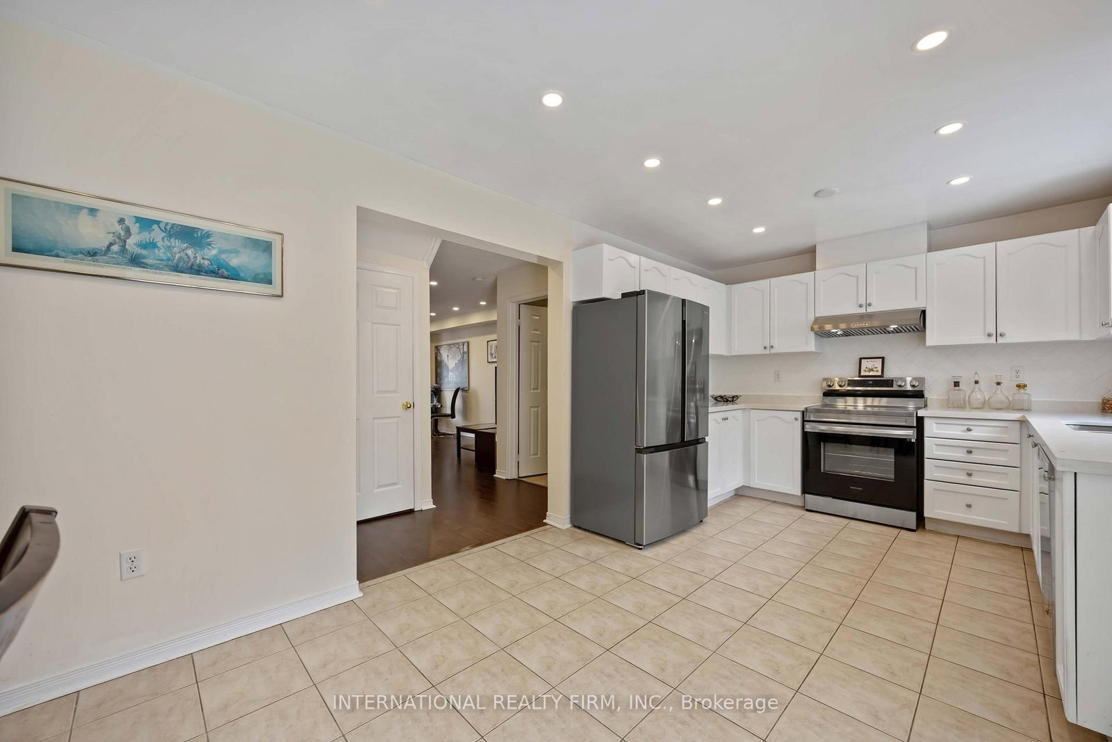 340 Flagstone Way • Newmarket, ON photo 13