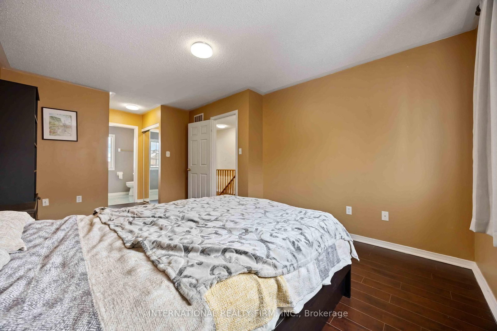340 Flagstone Way • Newmarket, ON photo 22