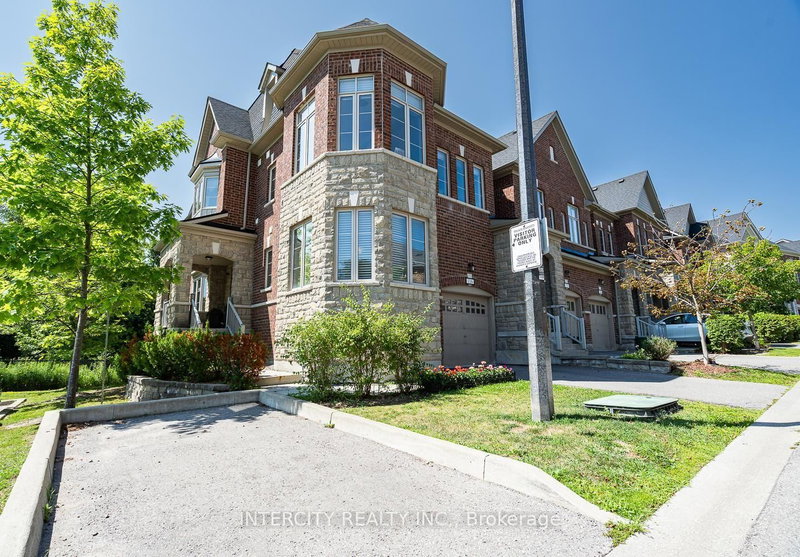116 - 1331 Major Mackenzie Drive W