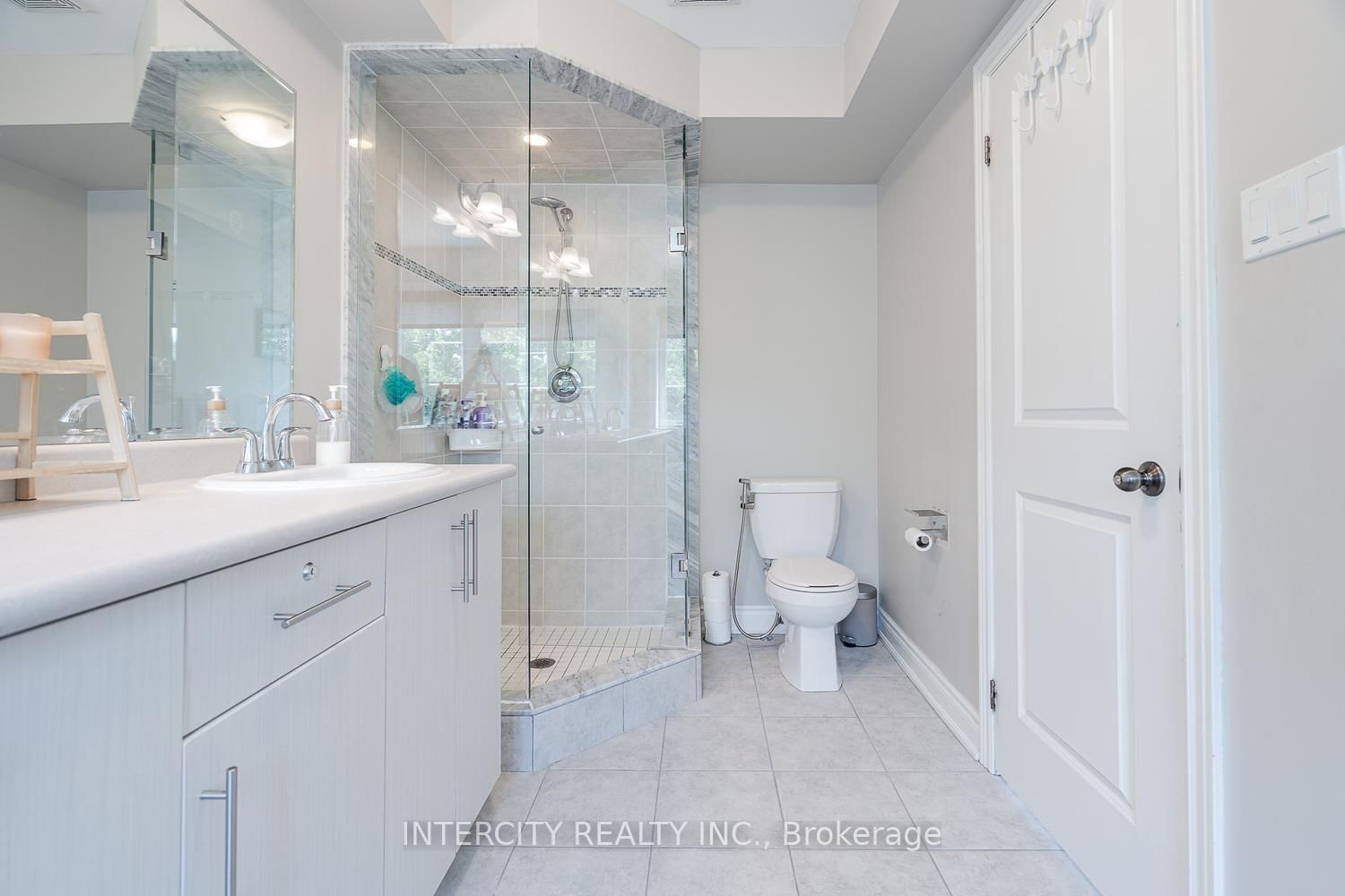 1331 Major Mackenzie Drive W • #116 • Vaughan, ON photo 28
