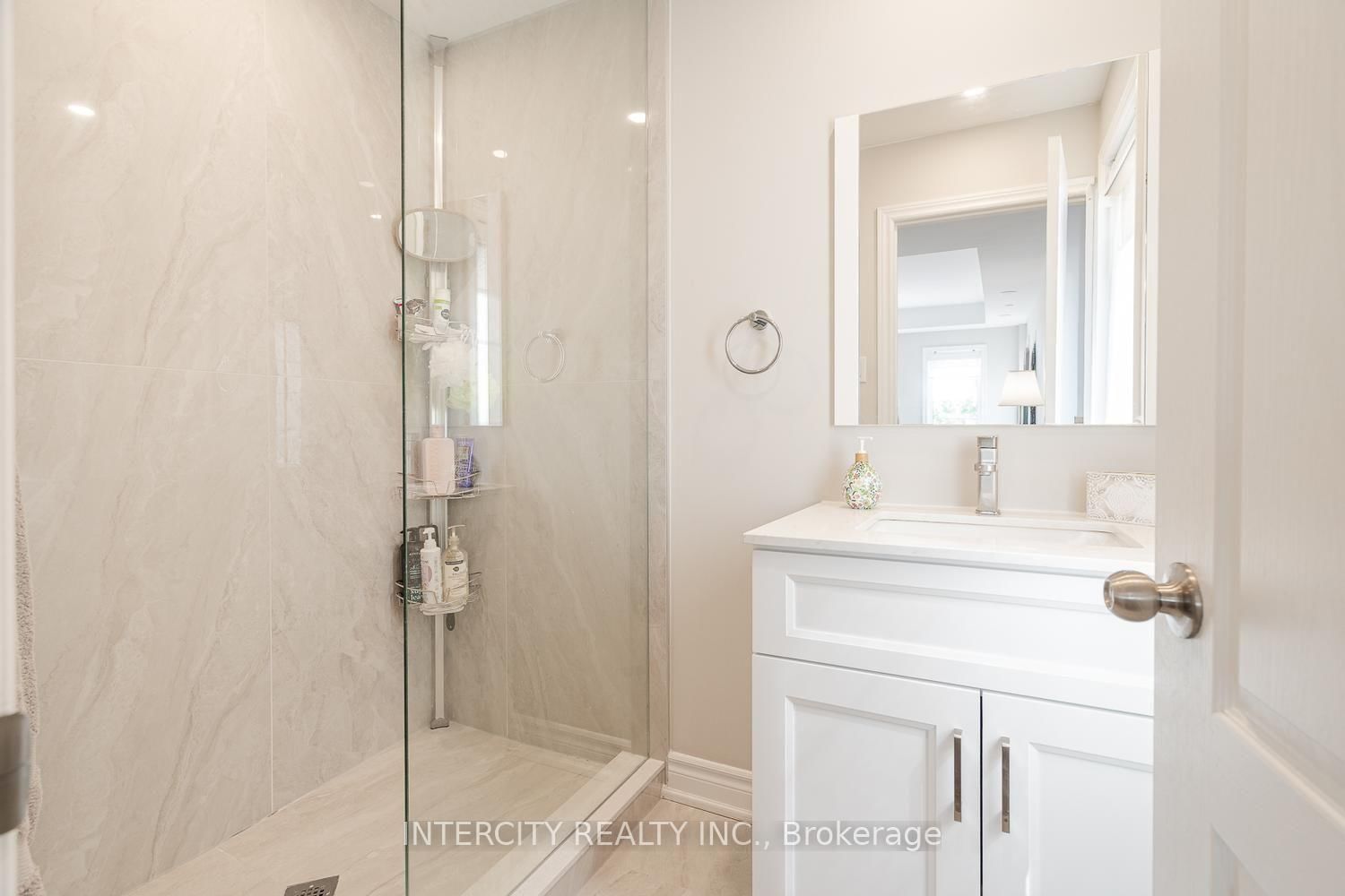 1331 Major Mackenzie Drive W • #116 • Vaughan, ON photo 35