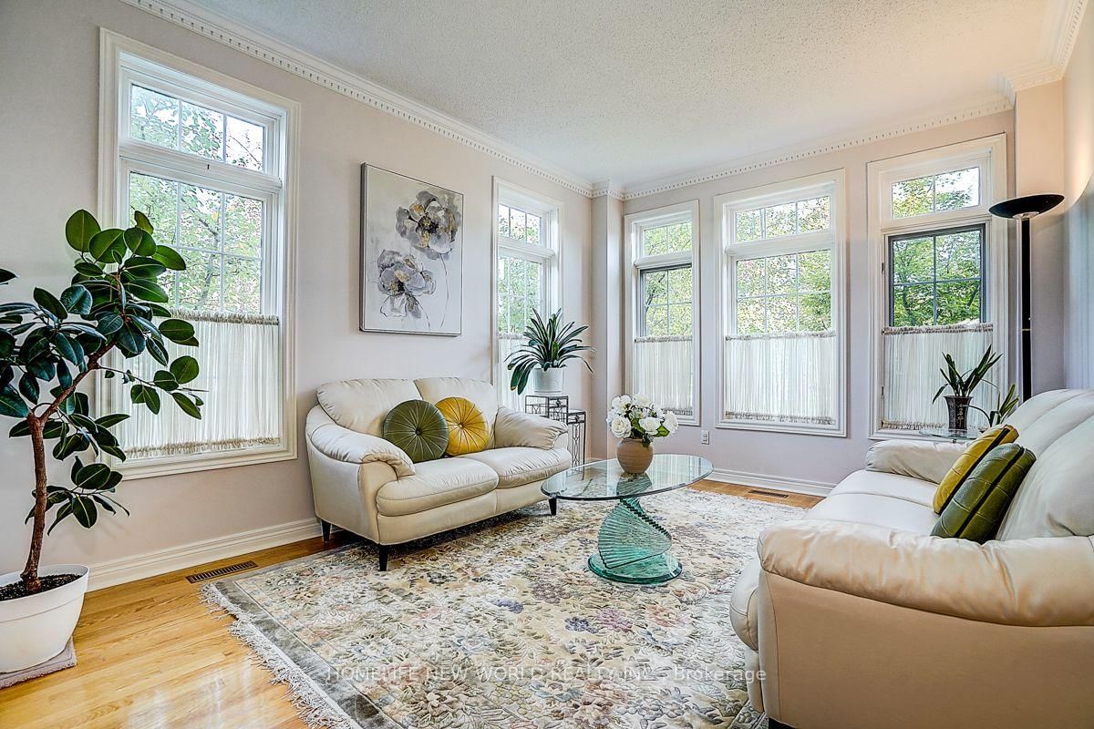 133 White Lotus Circle • Markham, ON photo 10