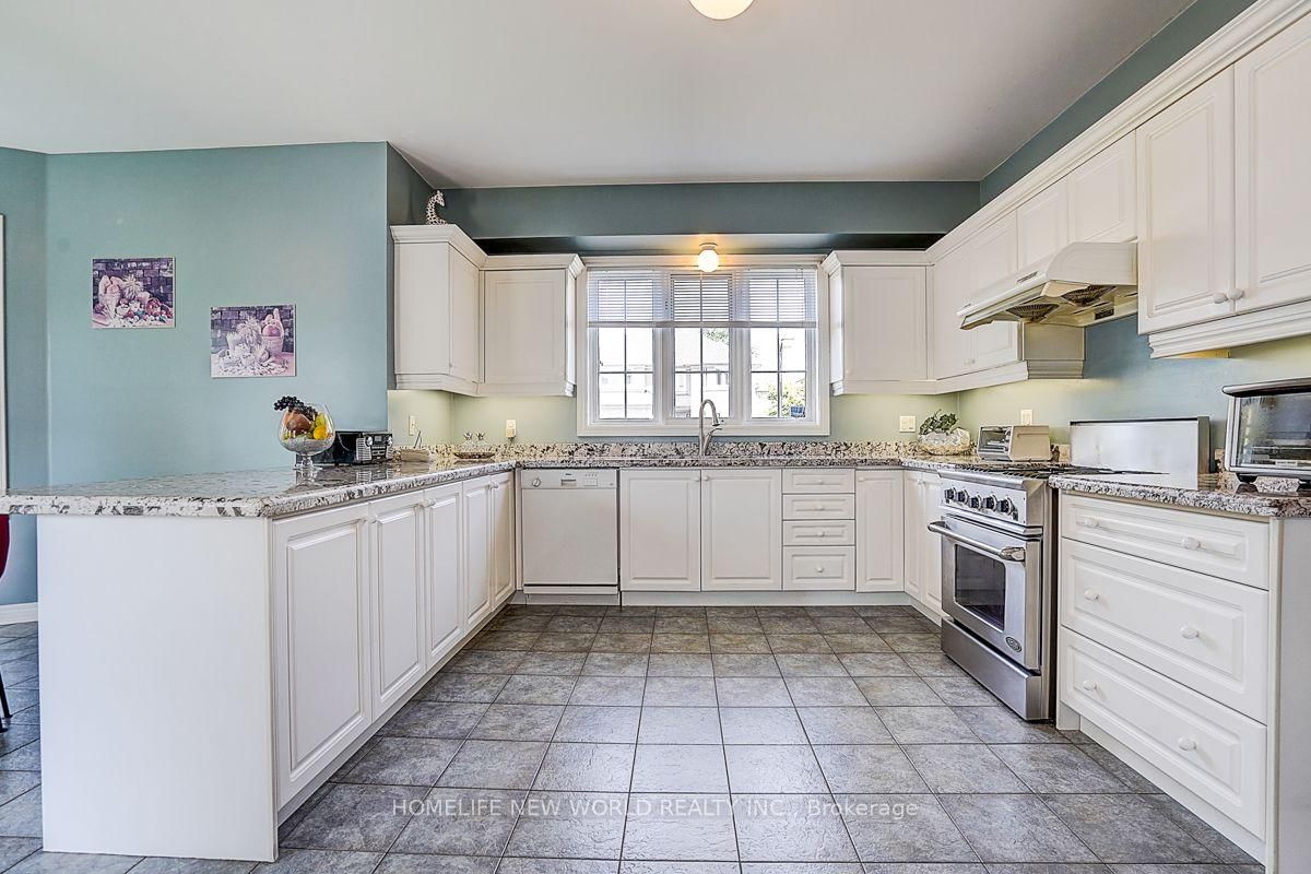 133 White Lotus Circle • Markham, ON photo 15