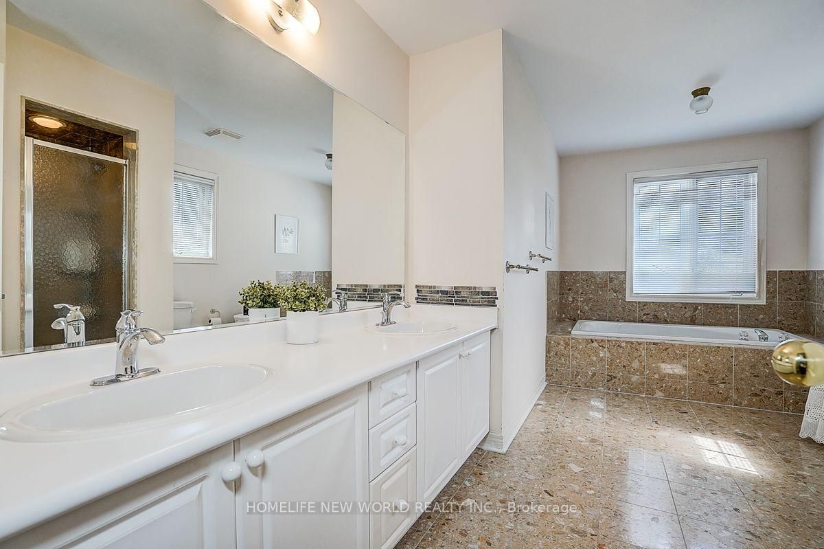 133 White Lotus Circle • Markham, ON photo 28
