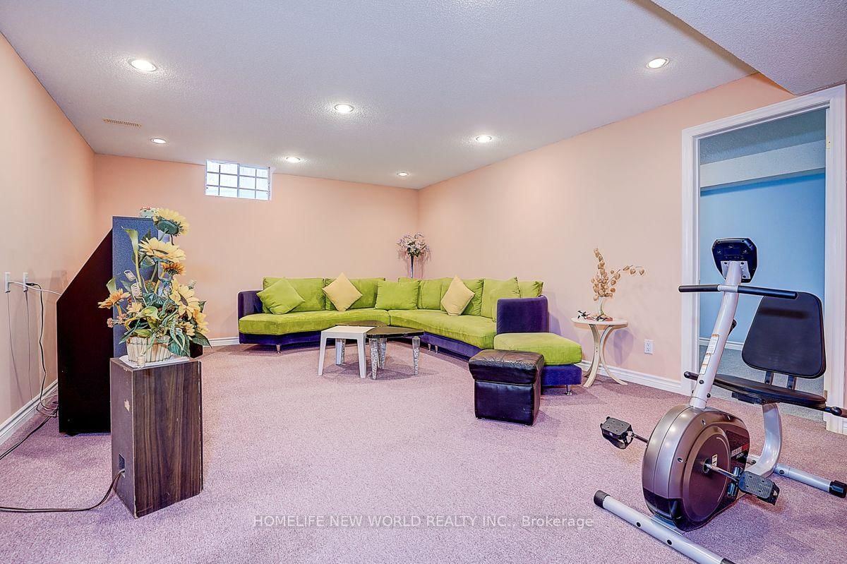 133 White Lotus Circle • Markham, ON photo 43