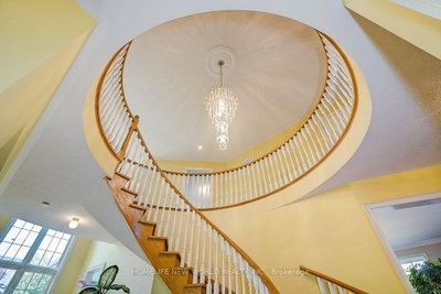 133 White Lotus Circle • Markham, ON photo 5
