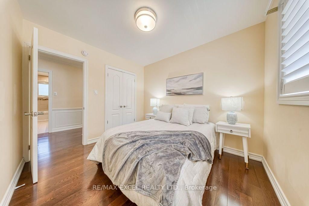120 Drakefield Road • Markham, ON photo 18