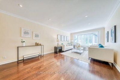 120 Drakefield Road • Markham, ON photo 2