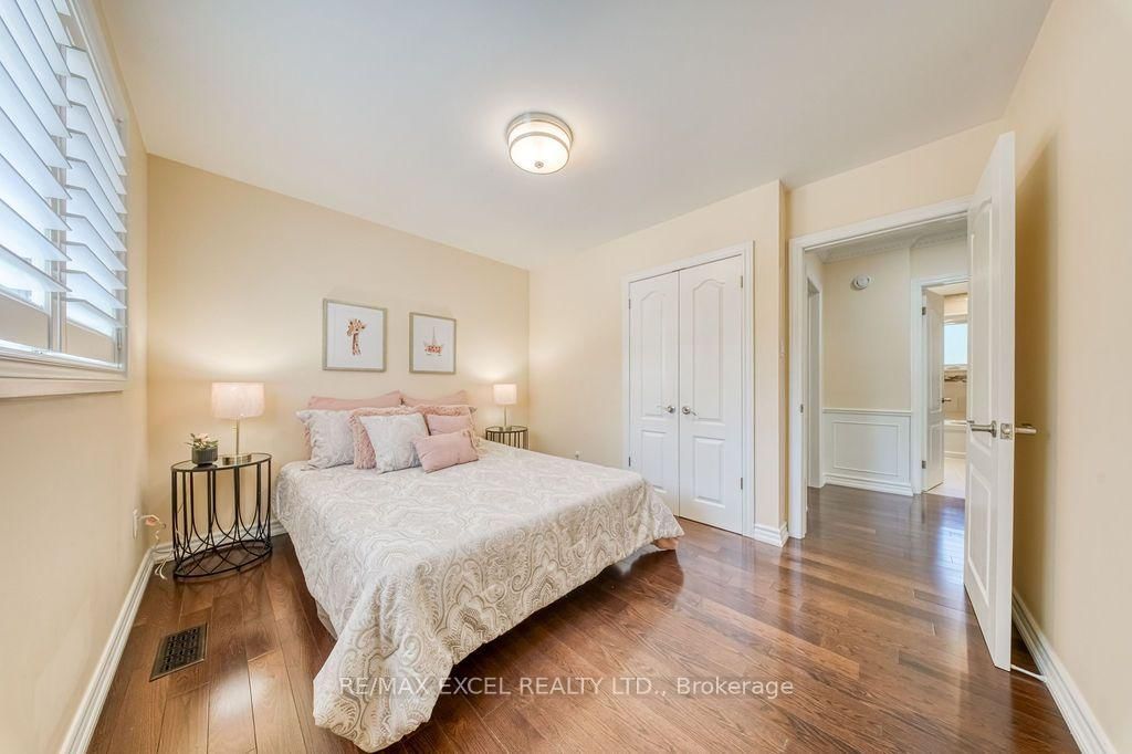 120 Drakefield Road • Markham, ON photo 20