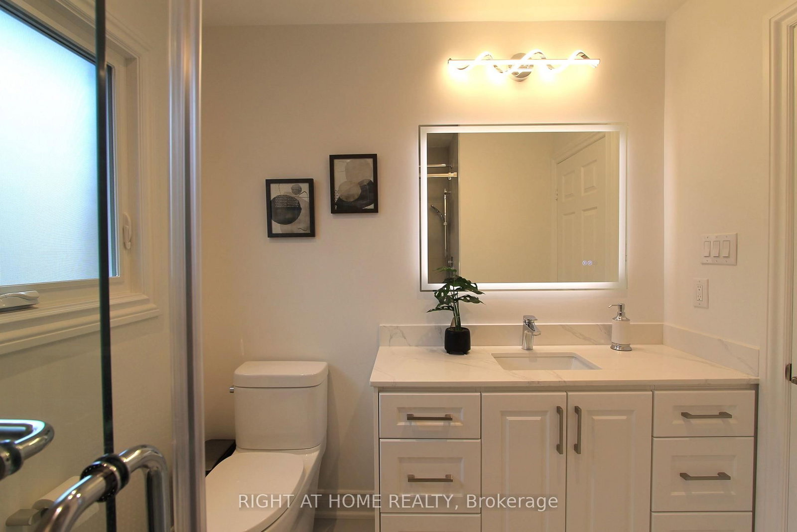 4 Kirkland Court • Richmond Hill, ON photo 32