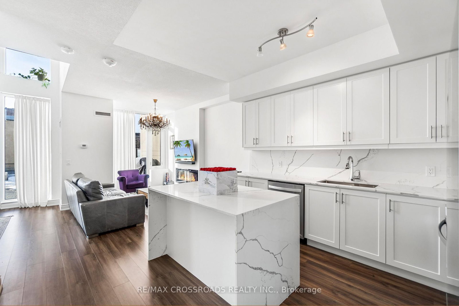 9618 Yonge Street • #TH102 • Richmond Hill, ON photo 6