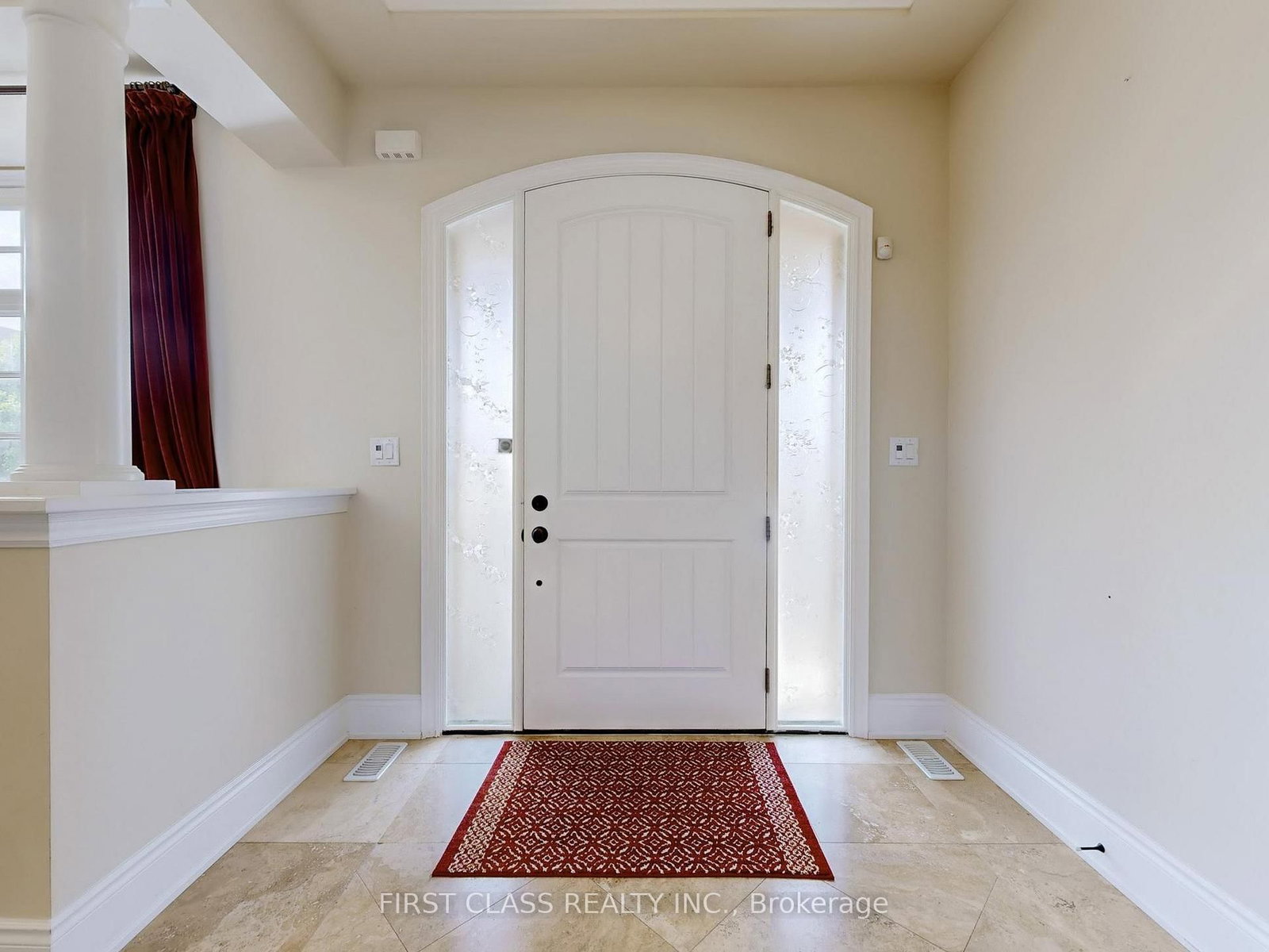 3 Royal County Down Crescent, Markham 3
