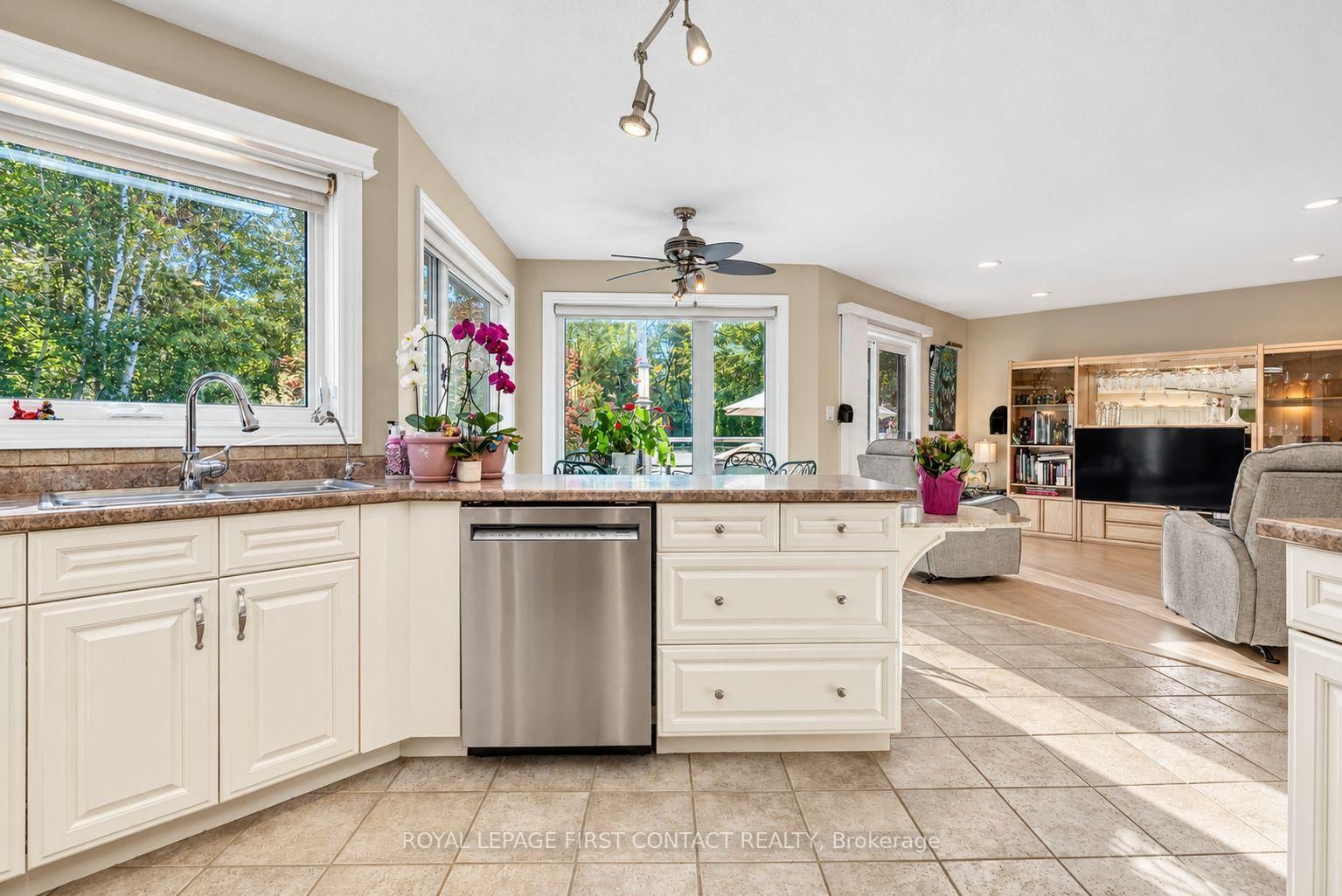 3847 West Street W • Innisfil, ON photo 16