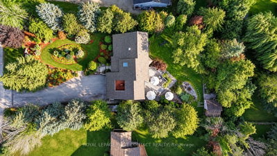 3847 West Street W • Innisfil, ON photo 3