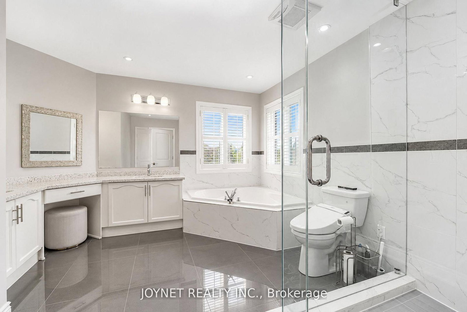 36 Newbridge Avenue N • Richmond Hill, ON photo 12