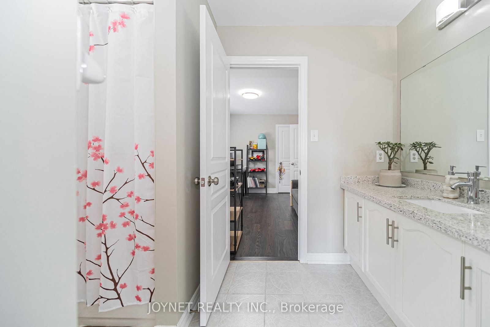 36 Newbridge Avenue N • Richmond Hill, ON photo 17