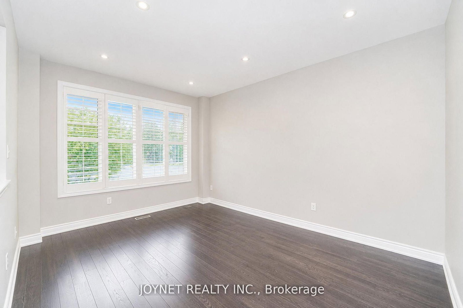 36 Newbridge Avenue N • Richmond Hill, ON photo 3