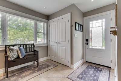 14 Bowers Road • East Gwillimbury, ON photo 6