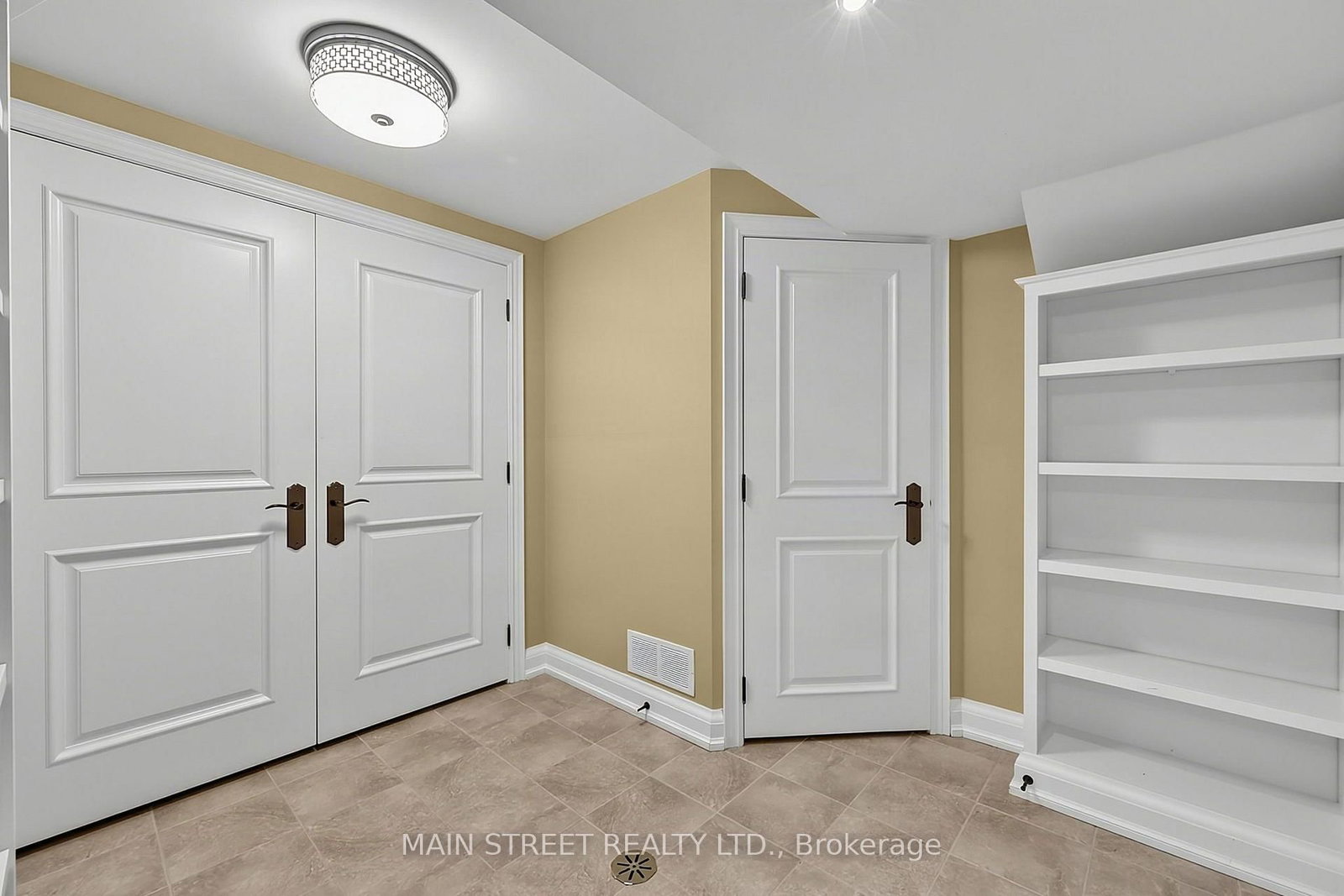 40 Tucker Court • Aurora, ON photo 35