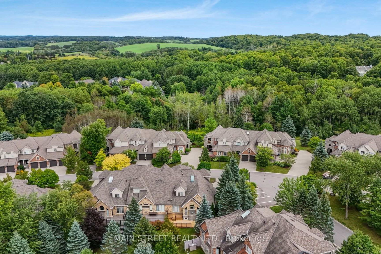 40 Tucker Court • Aurora, ON photo 43