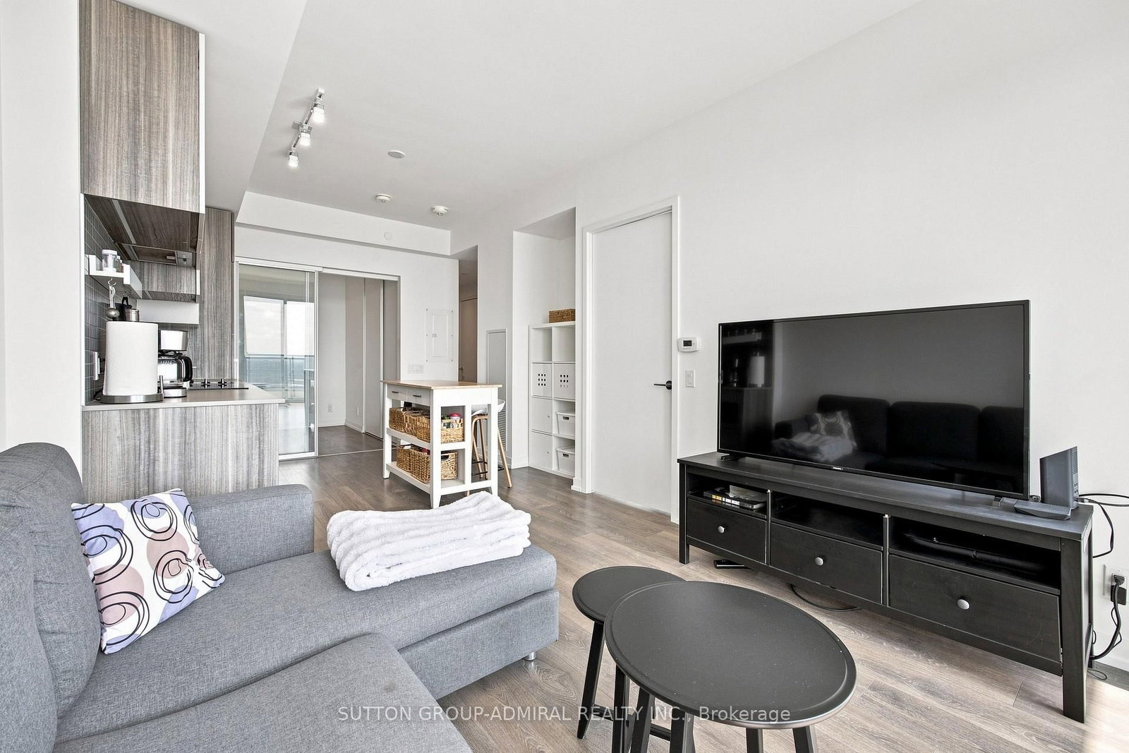 5 Buttermill Avenue • #5505 • Vaughan, ON photo 13