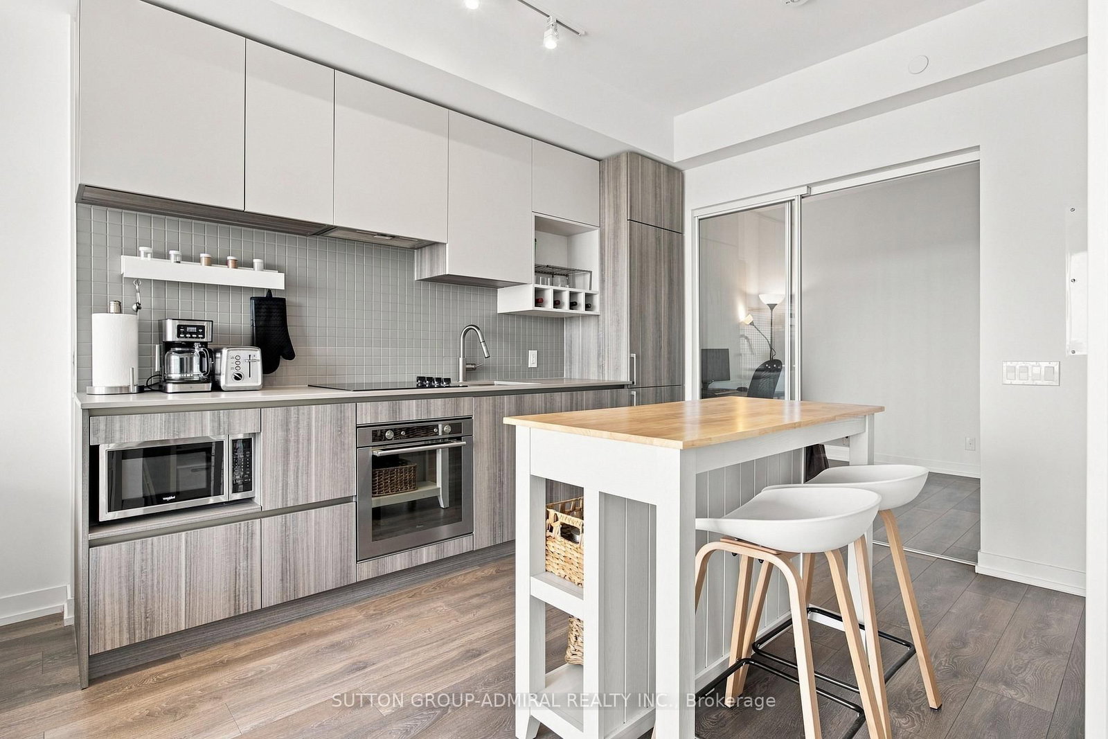 5 Buttermill Avenue • #5505 • Vaughan, ON photo 9