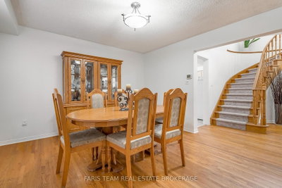 28 McCurdy Drive • New Tecumseth, ON photo 9