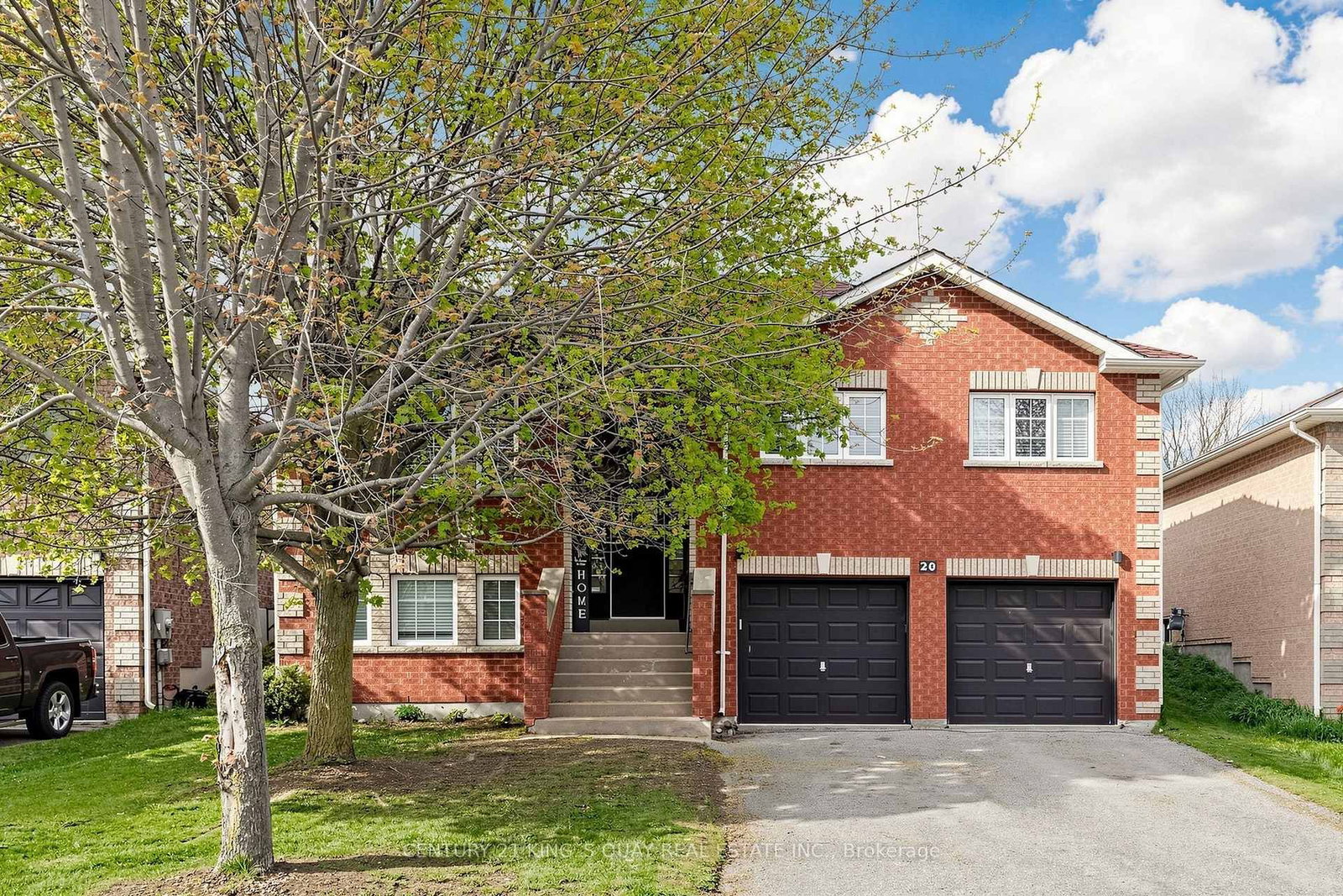 20 Kerfoot Crescent • Georgina, ON photo 1