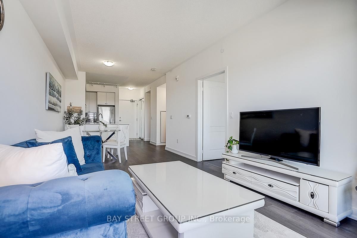 555 William Graham Drive • #348 • Aurora, ON photo 15