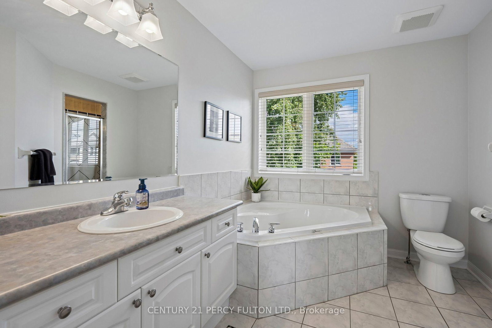 33 Redbud Street • Markham, ON photo 21