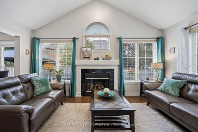 33 Redbud Street • Markham, ON photo 8