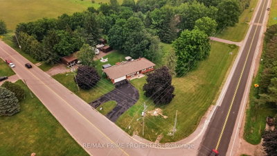19011 Ninth Line • East Gwillimbury, ON photo 2