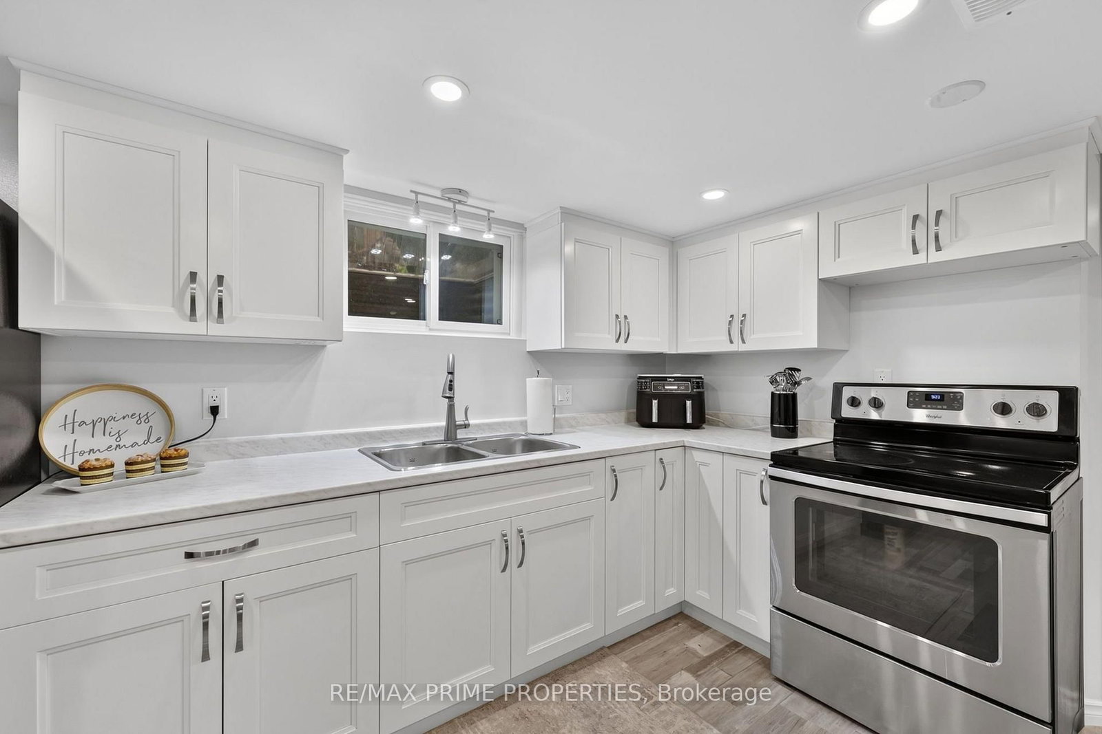 19011 Ninth Line • East Gwillimbury, ON photo 23
