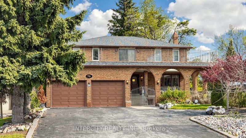 76 Spruce Avenue