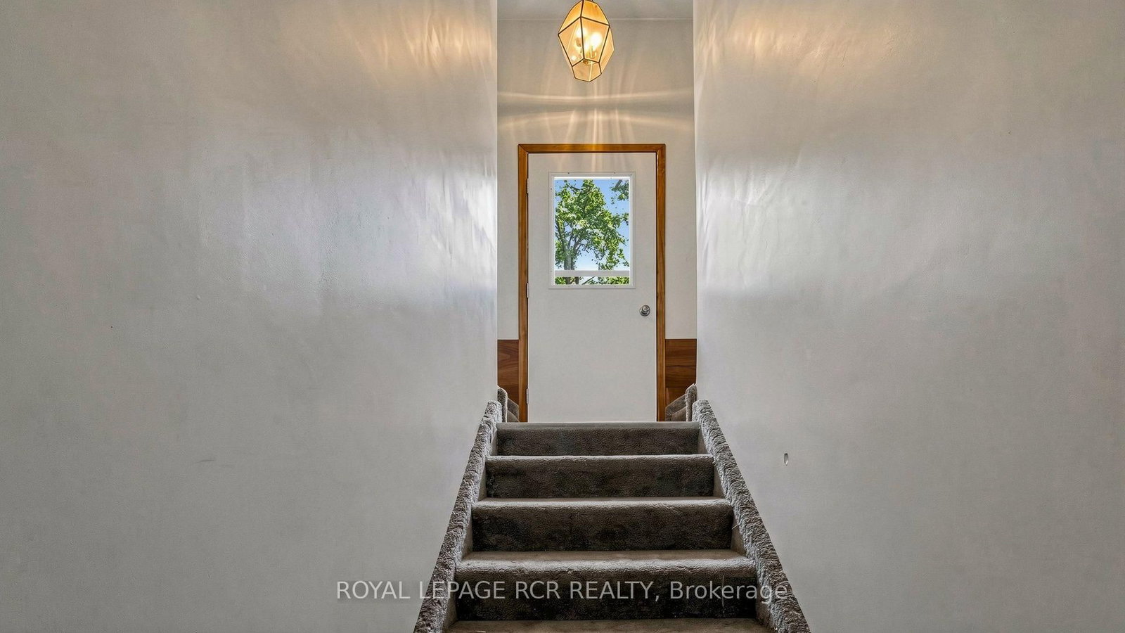 4244 4th Line • Bradford West Gwillimbury, ON photo 32