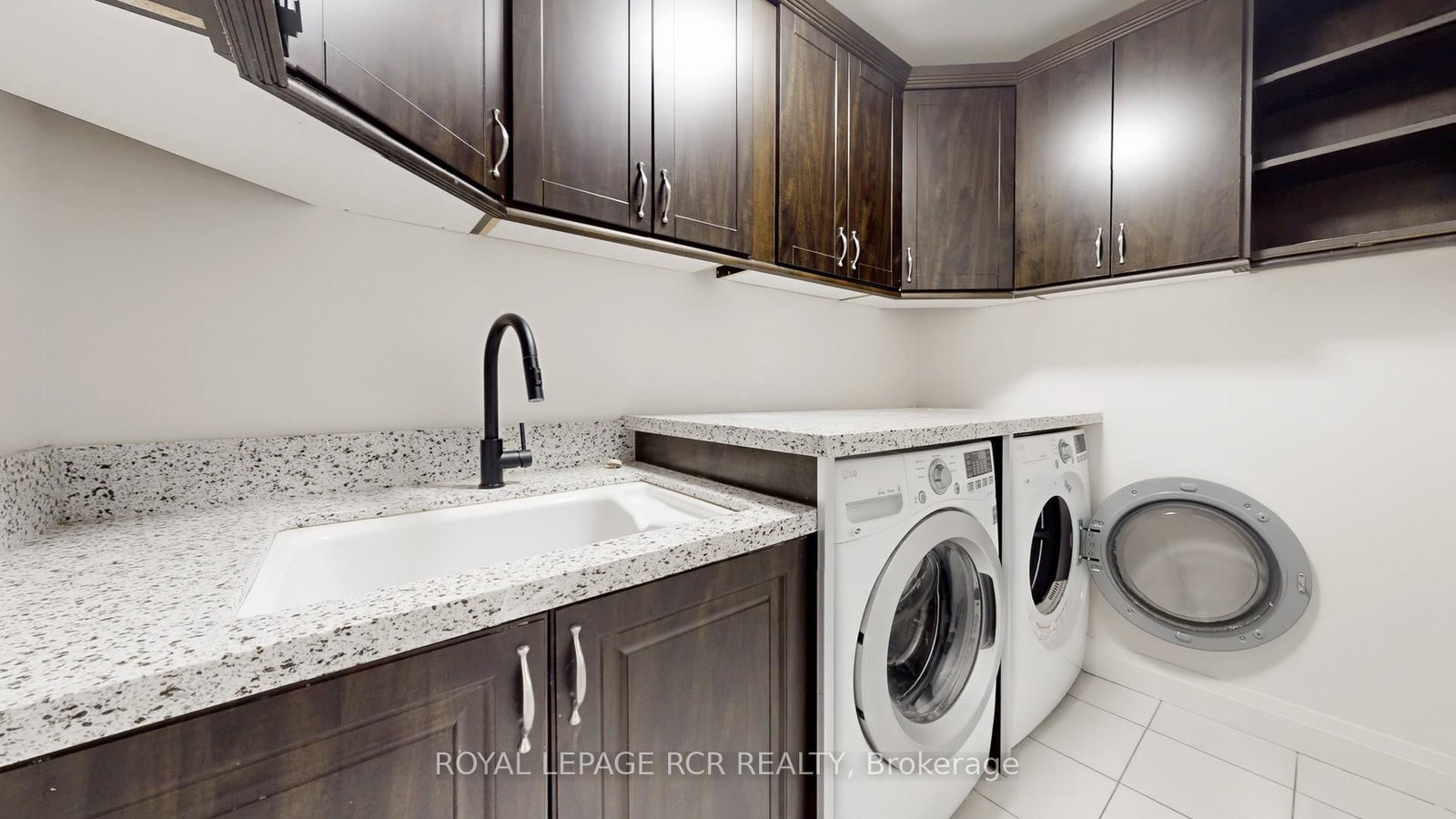 75 Dr. George Burrows Parkway • Georgina, ON photo 38