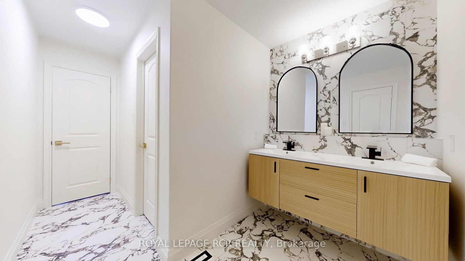 75 Dr. George Burrows Parkway • Georgina, ON photo 40