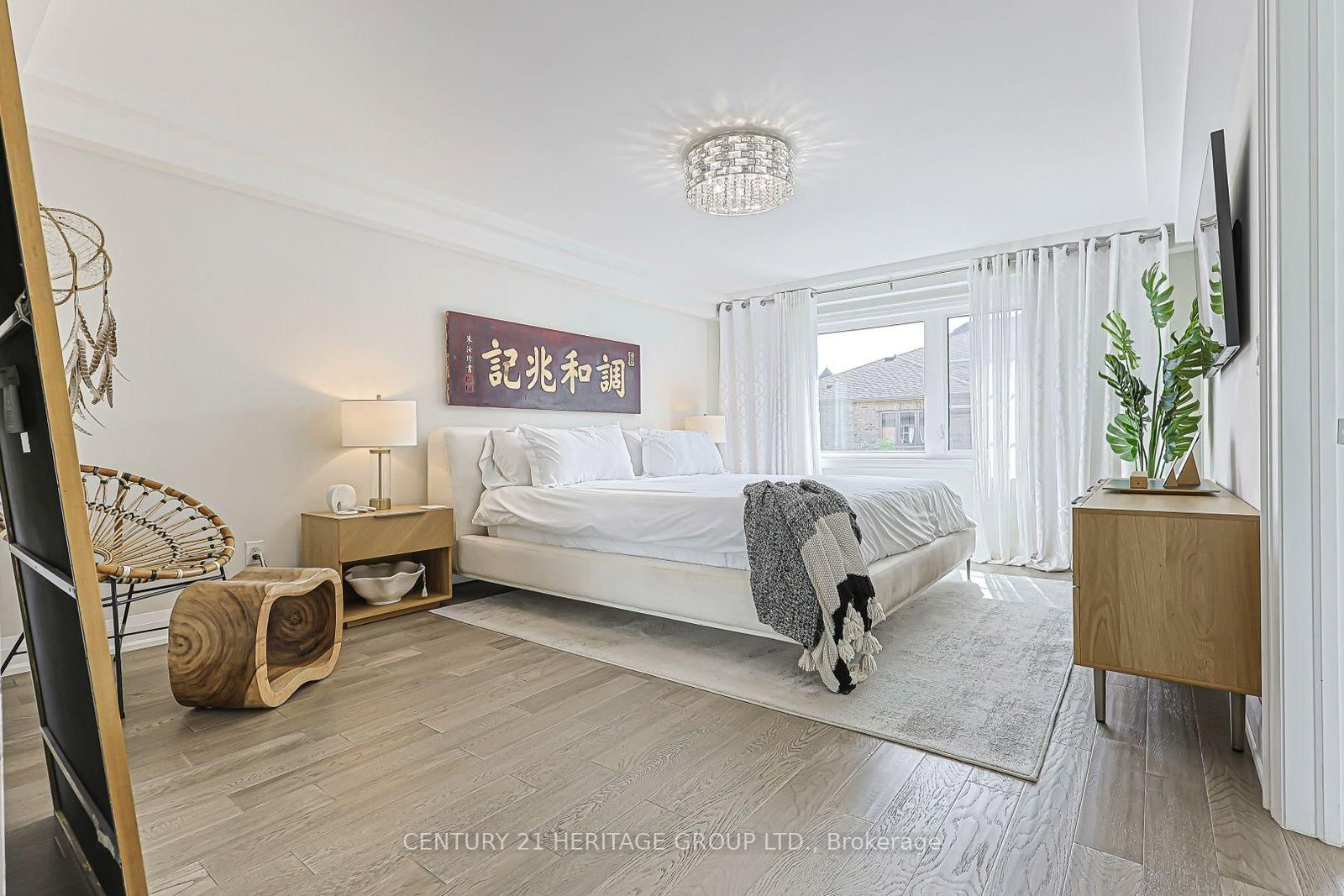 27 Lowther Avenue • Richmond Hill, ON photo 23
