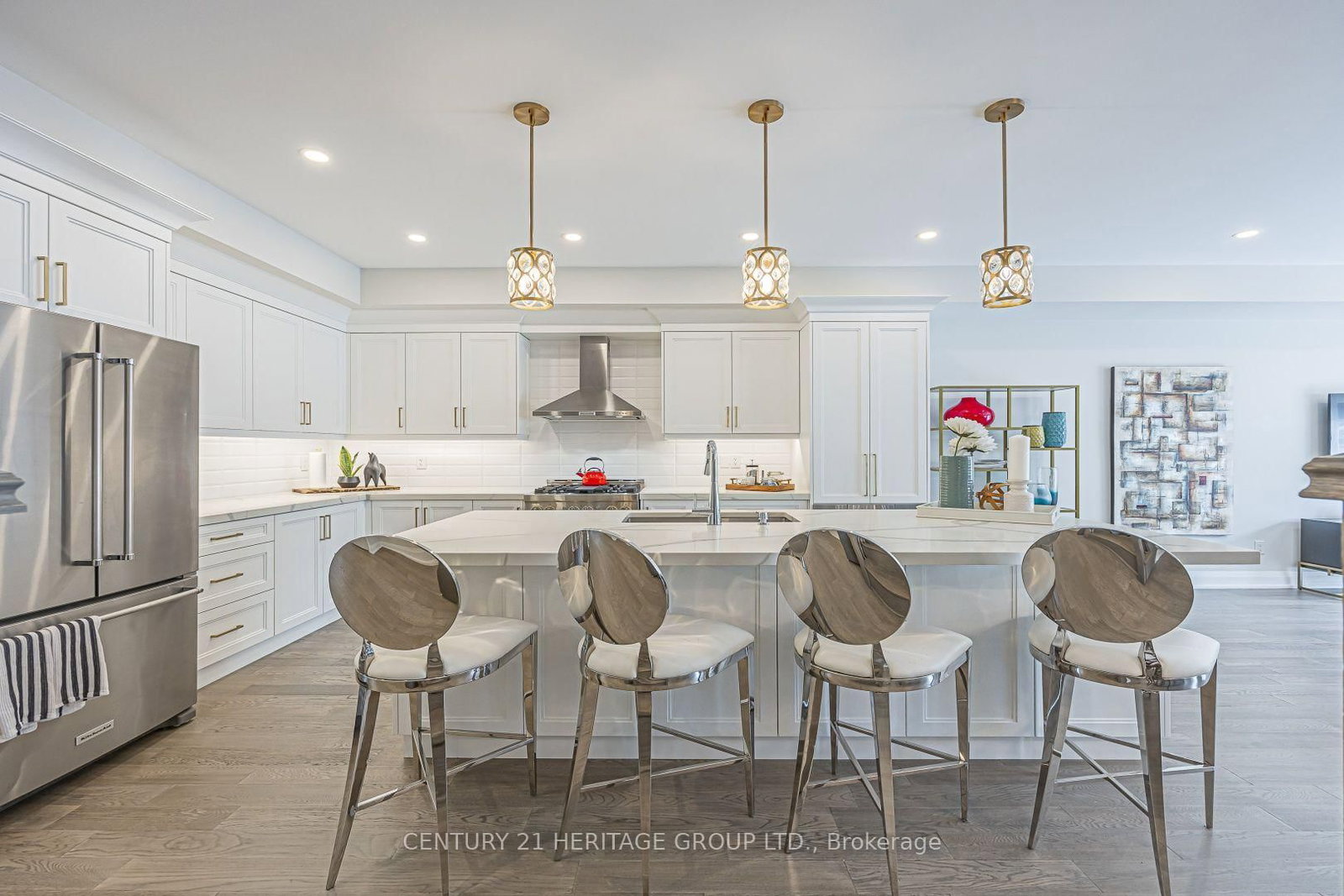 27 Lowther Avenue • Richmond Hill, ON photo 6