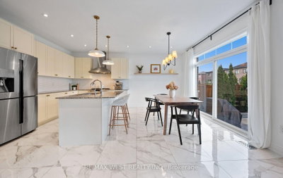 133 Rotondo Crescent • Vaughan, ON photo 9