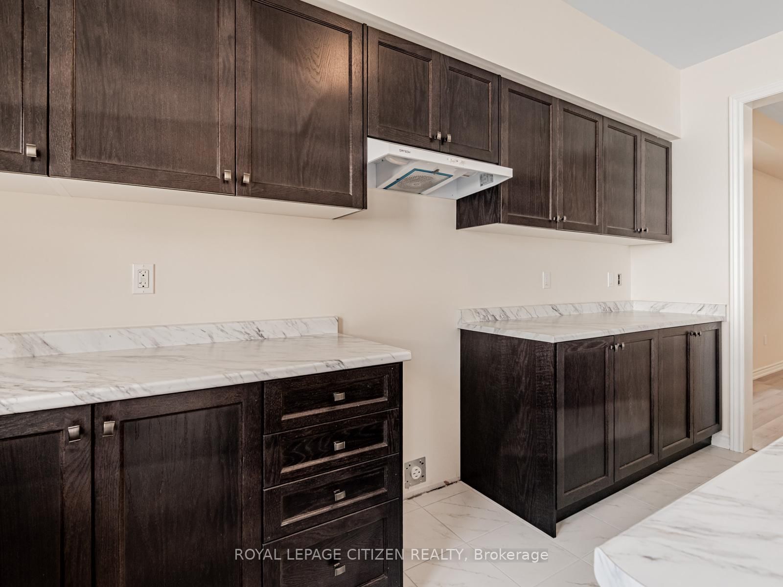 4 Heather Fullerton Road • Georgina, ON photo 10