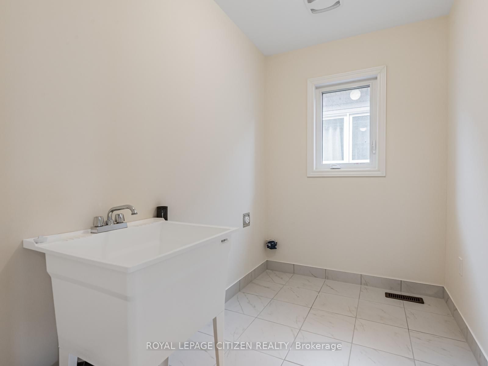 4 Heather Fullerton Road • Georgina, ON photo 28