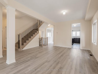 4 Heather Fullerton Road • Georgina, ON photo 5
