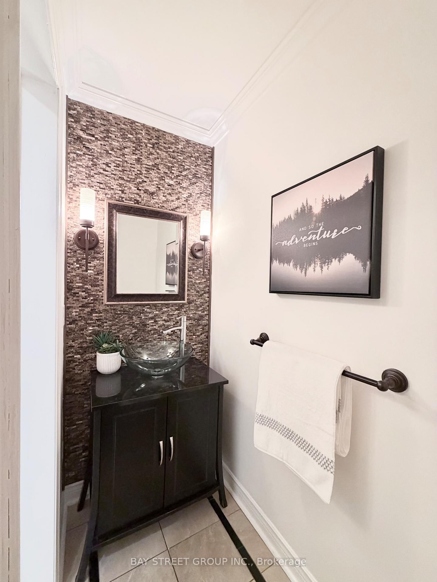 26 Kew Gardens • Richmond Hill, ON photo 12
