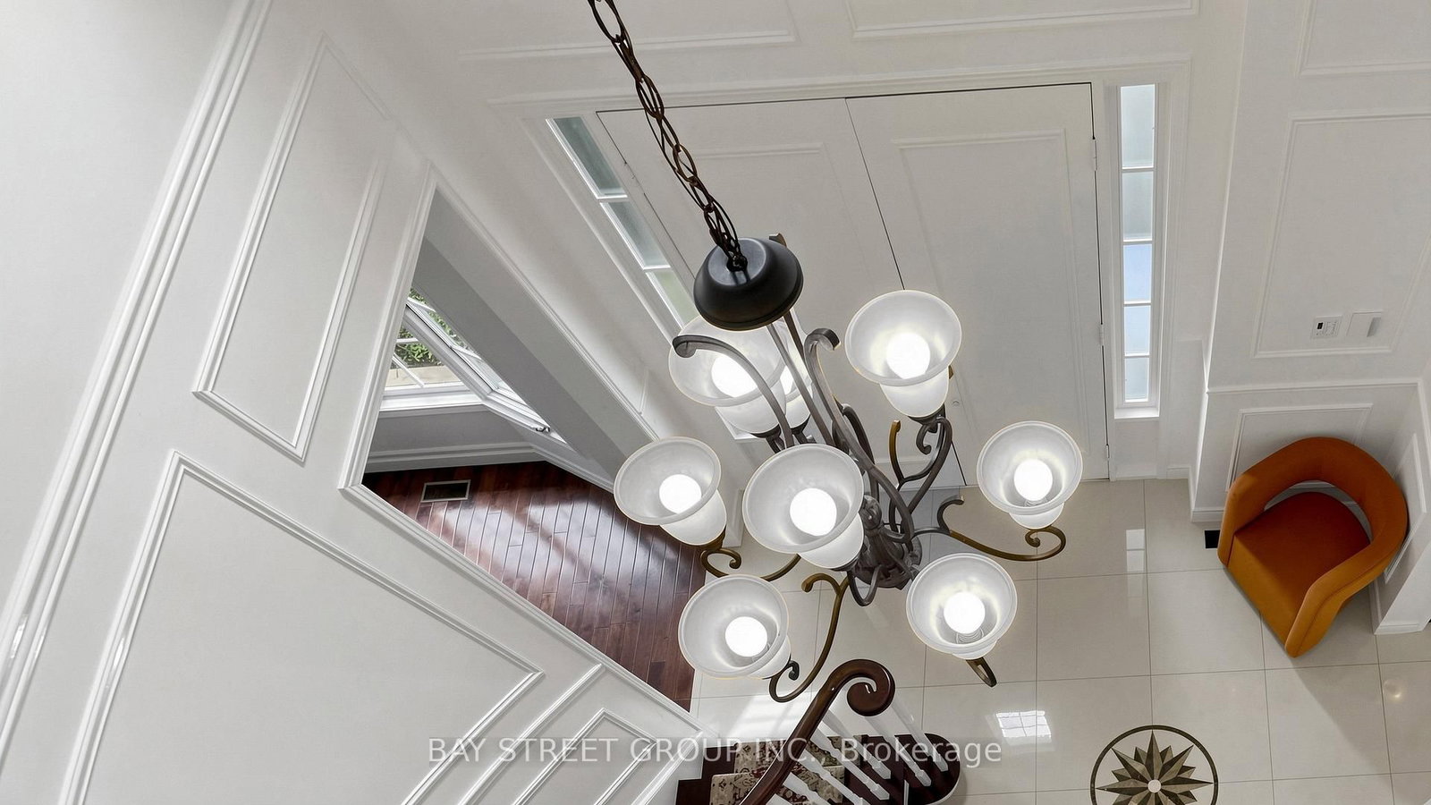 26 Kew Gardens • Richmond Hill, ON photo 17