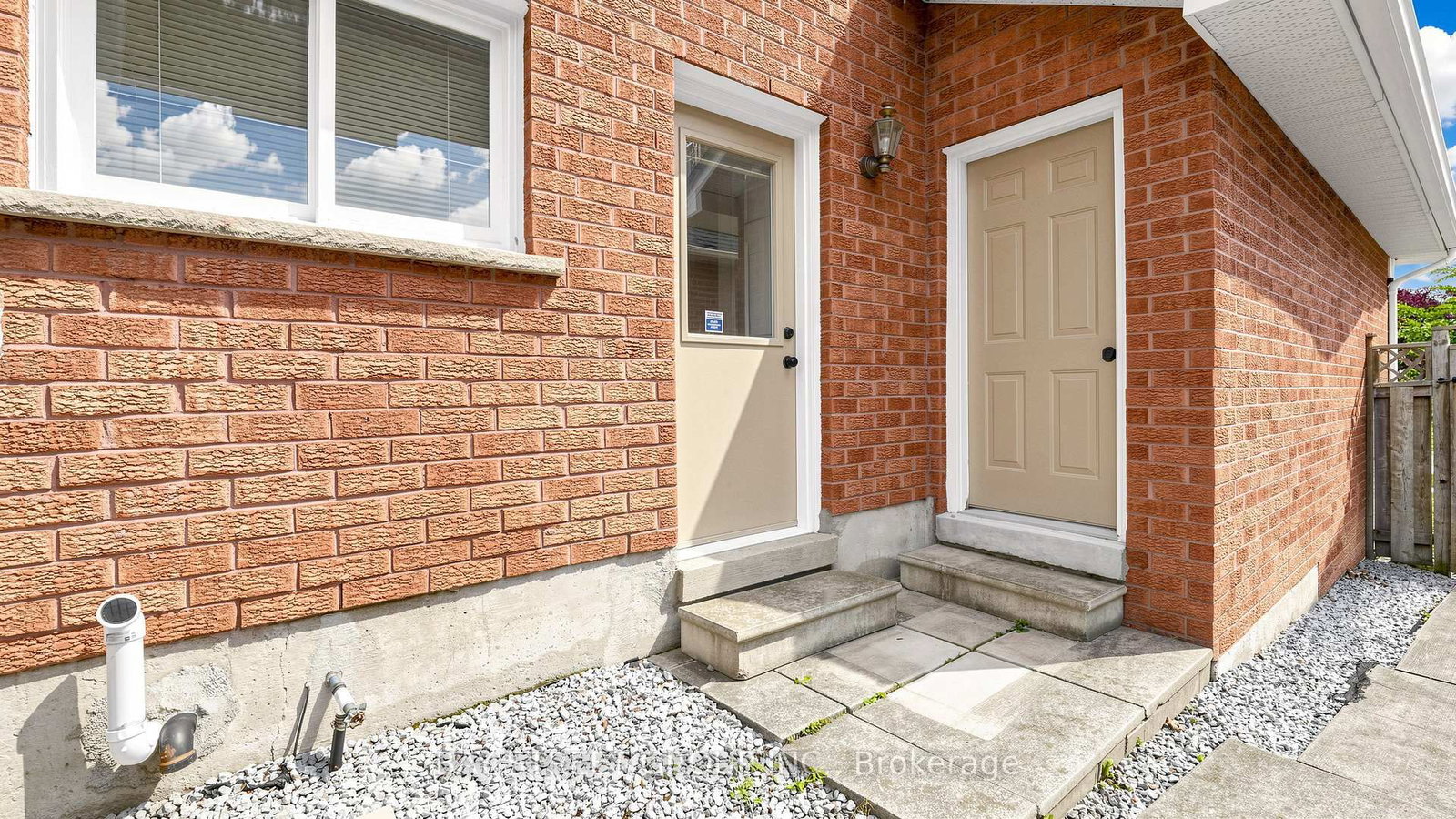26 Kew Gardens • Richmond Hill, ON photo 44