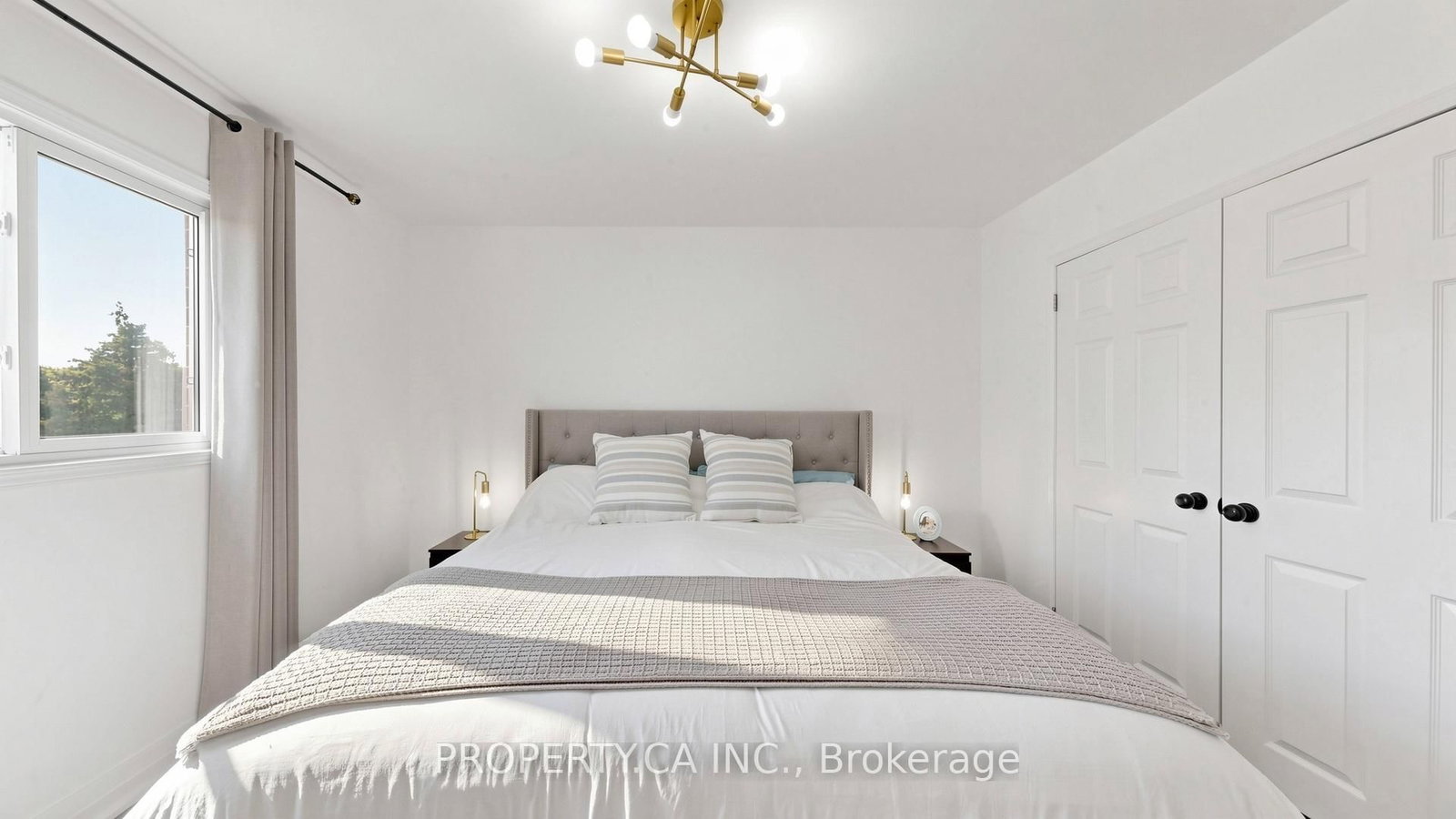 32 Hodgins Avenue • Georgina, ON photo 24